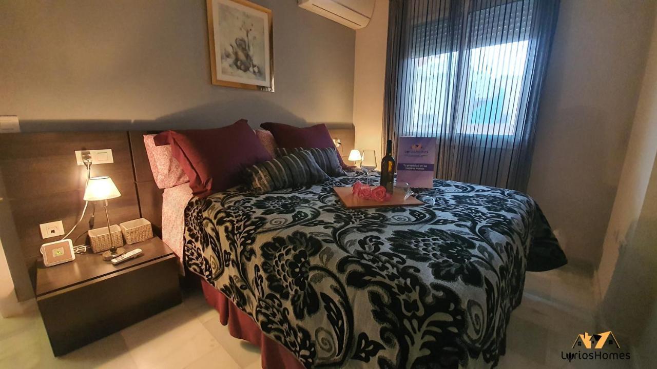 Lyrioshomes Beach Roquetas De Mar , Piscina Y Parque Infantil Ngoại thất bức ảnh